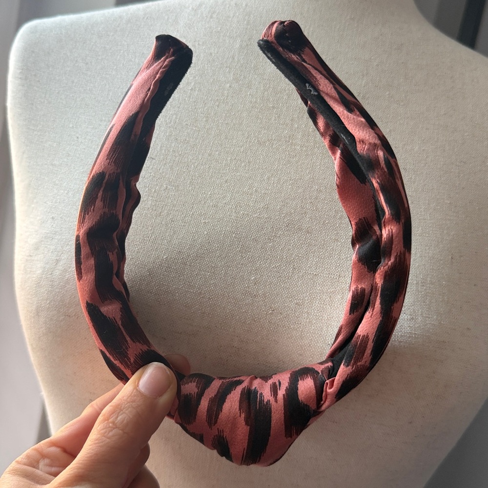 BUNDLE 🎀 LELE Sadoughi Leopard Print Headbands Pink Nude - Picture 4 of 8